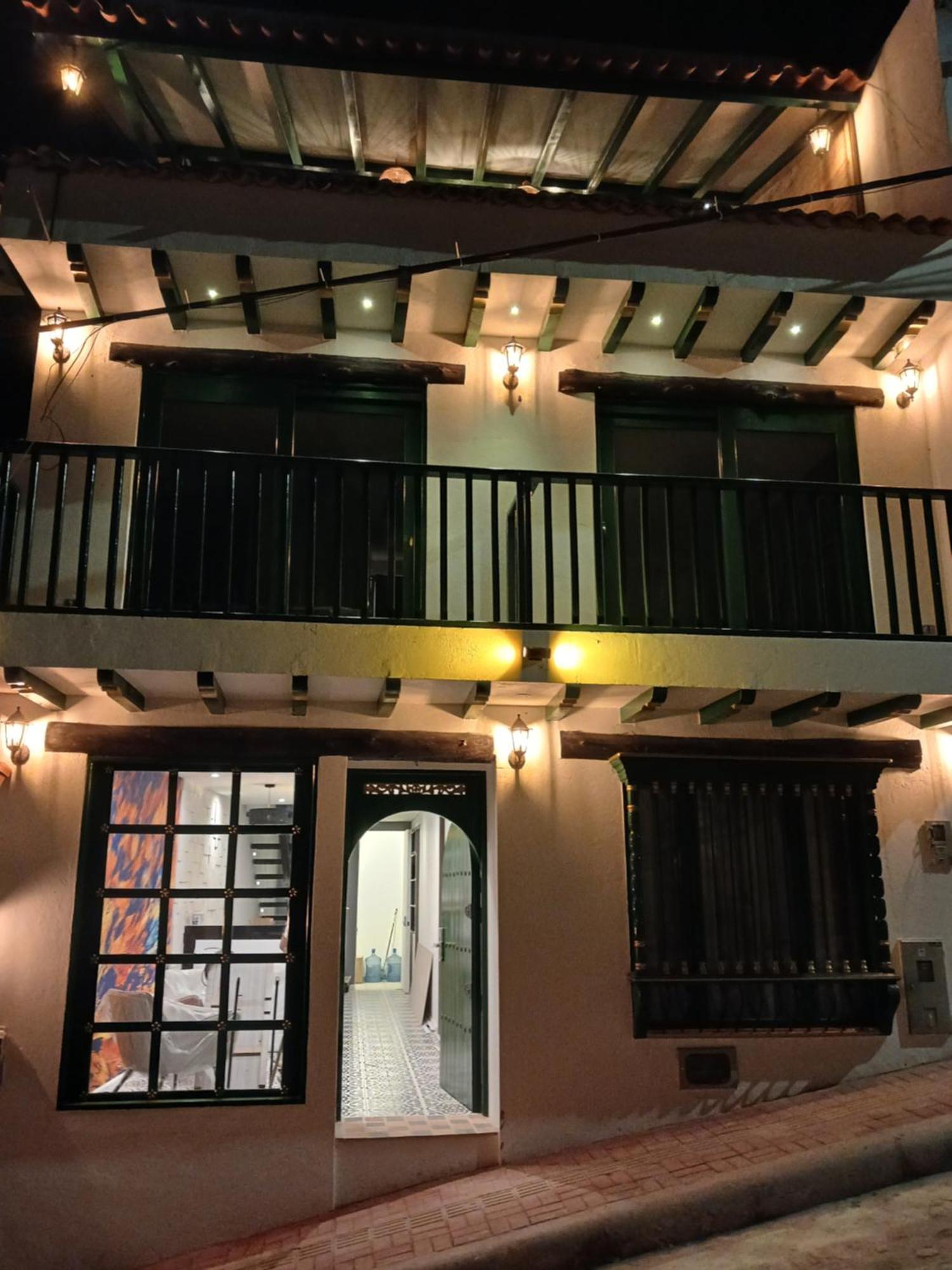 Hotel Santino Jenesano 外观 照片