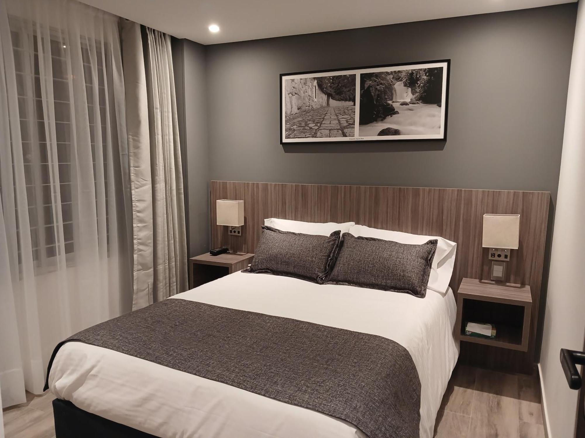 Hotel Santino Jenesano 外观 照片