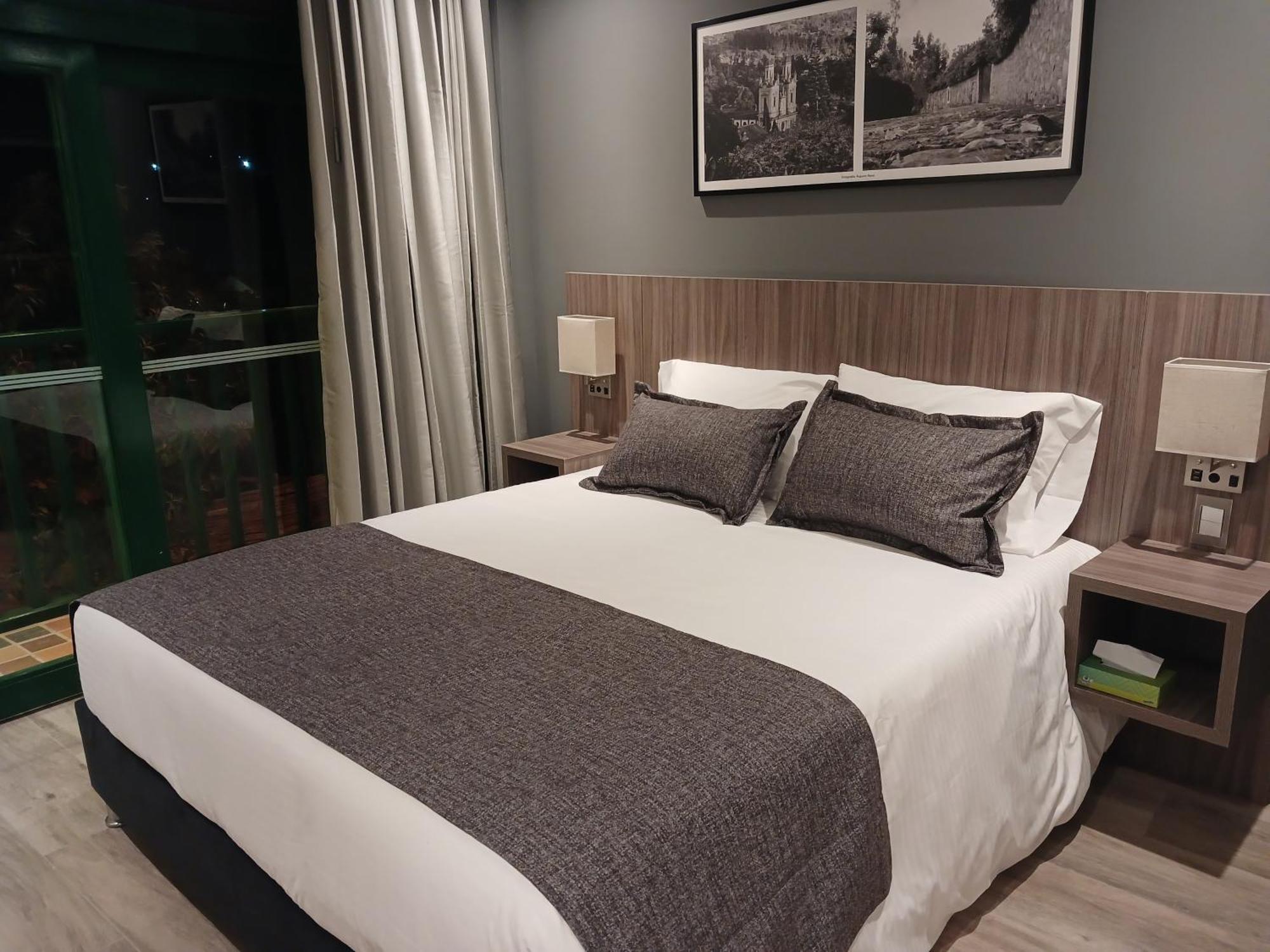 Hotel Santino Jenesano 外观 照片